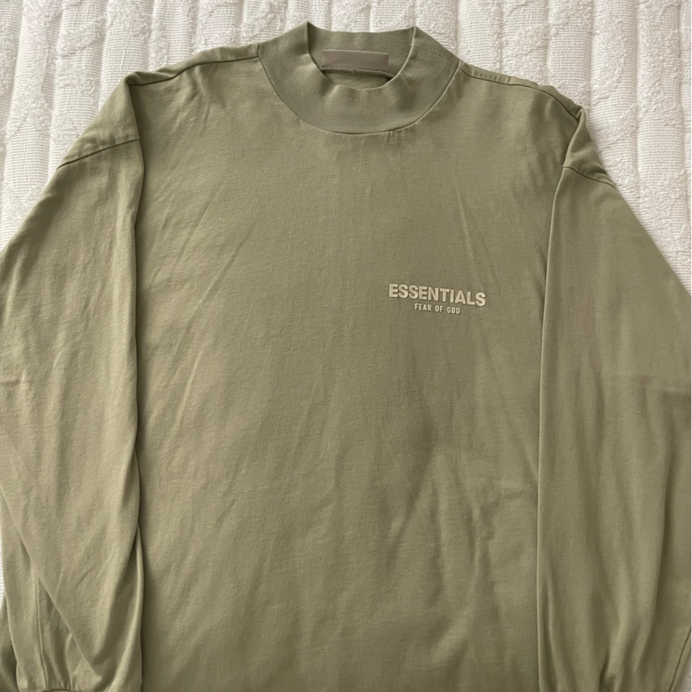 Essentials Long Sleeve